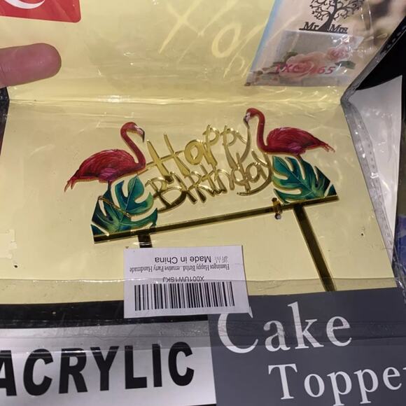 Tropical Pink Flamingo Party Honeycomb Decoration,Swirl Decorations,Hanging Pin - Picture 12 of 12